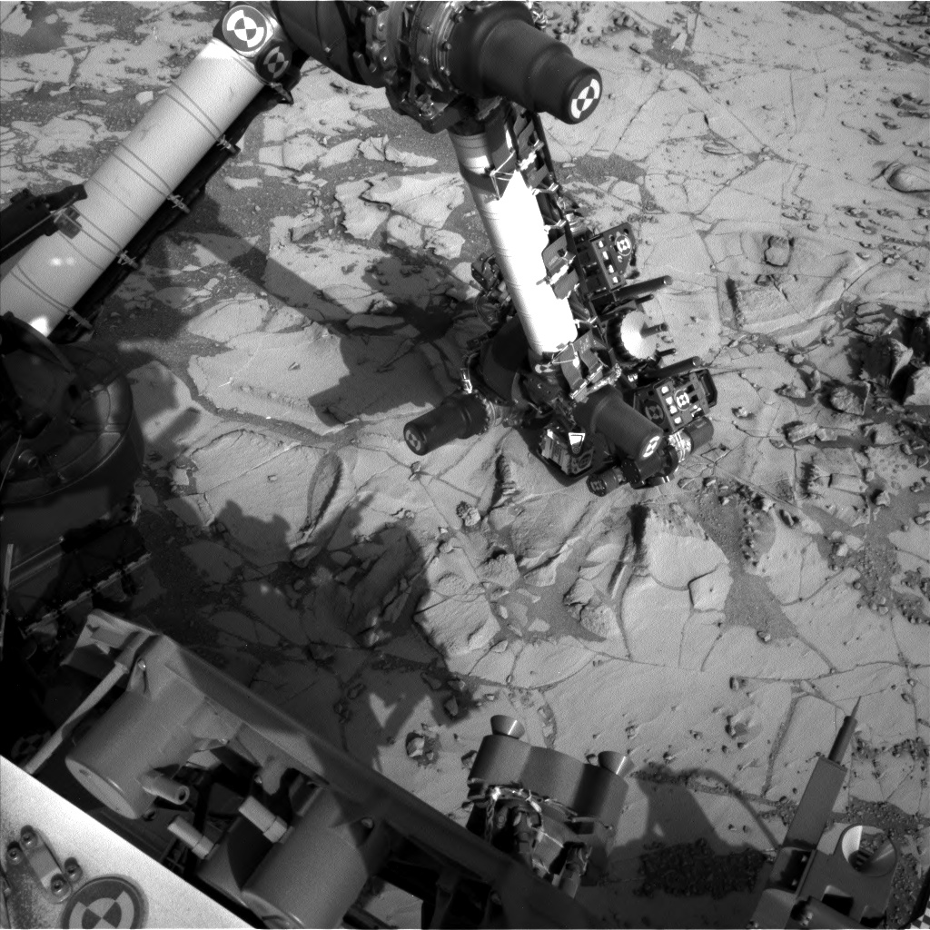 Nasa's Mars rover Curiosity acquired this image using its Left Navigation Camera on Sol 880, at drive 0, site number 45