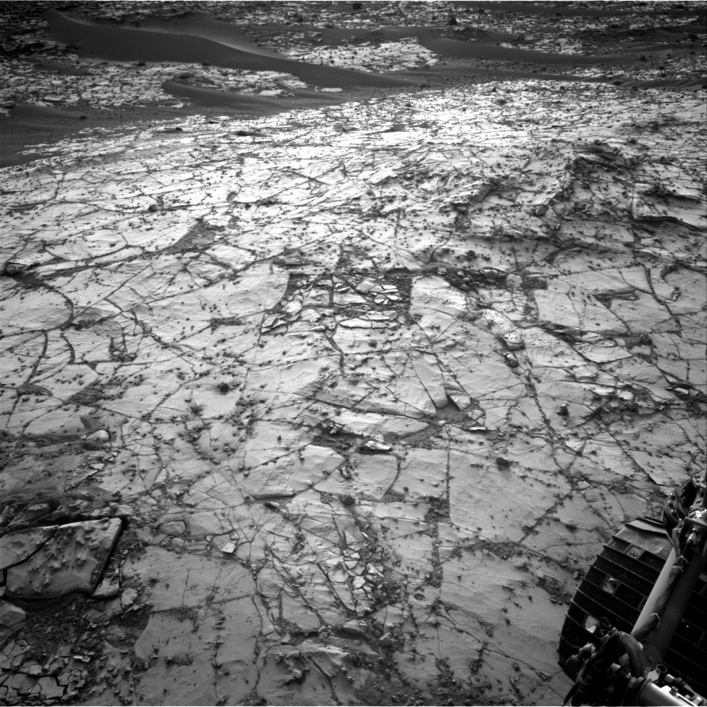 Nasa's Mars rover Curiosity acquired this image using its Right Navigation Camera on Sol 886, at drive 0, site number 45