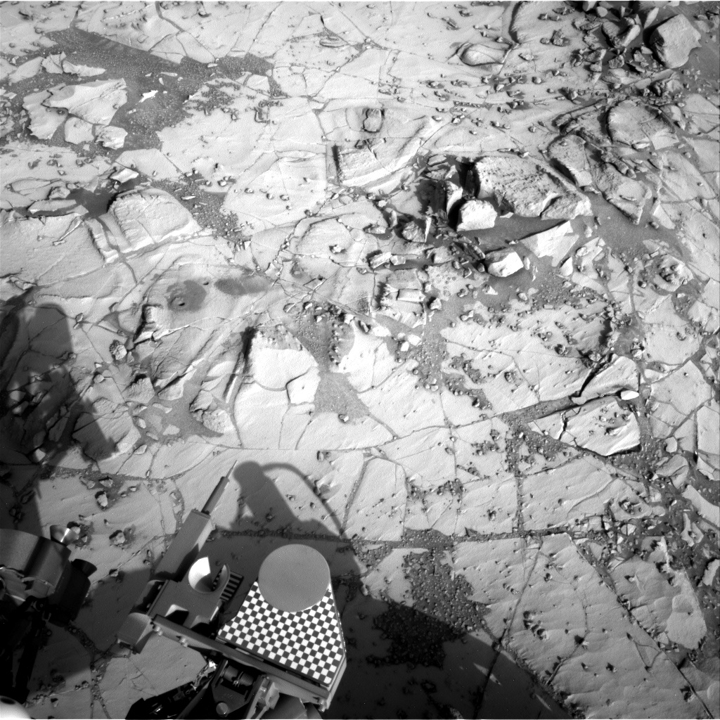 Nasa's Mars rover Curiosity acquired this image using its Right Navigation Camera on Sol 887, at drive 0, site number 45