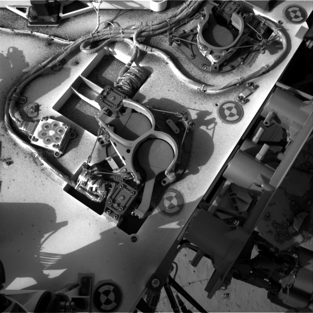 Nasa's Mars rover Curiosity acquired this image using its Right Navigation Camera on Sol 887, at drive 0, site number 45