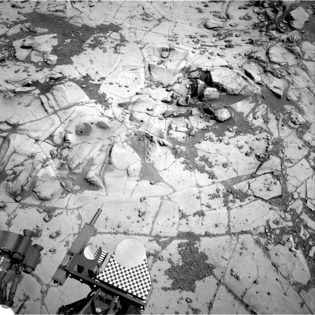 Nasa's Mars rover Curiosity acquired this image using its Right Navigation Camera on Sol 894, at drive 0, site number 45