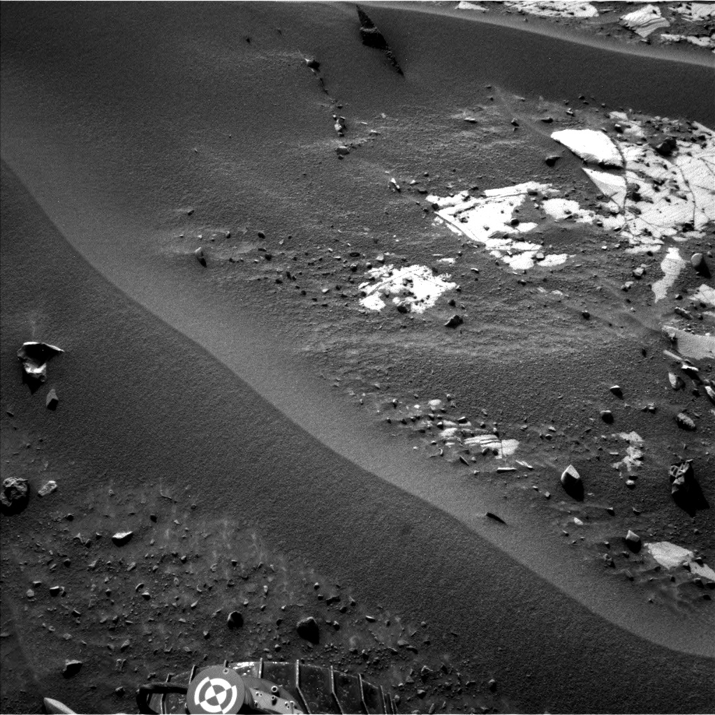 Nasa's Mars rover Curiosity acquired this image using its Left Navigation Camera on Sol 896, at drive 150, site number 45