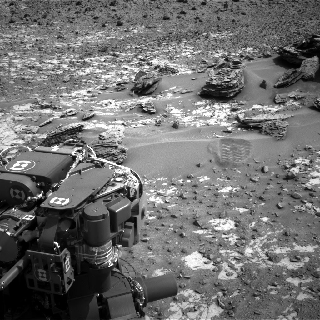 Nasa's Mars rover Curiosity acquired this image using its Right Navigation Camera on Sol 901, at drive 366, site number 45