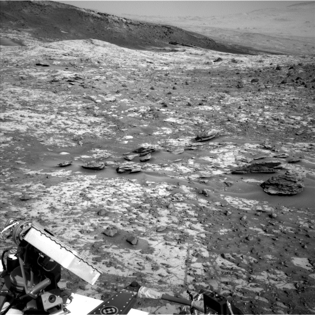 Nasa's Mars rover Curiosity acquired this image using its Left Navigation Camera on Sol 903, at drive 450, site number 45