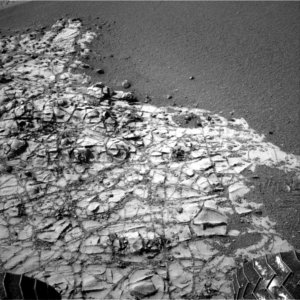 Nasa's Mars rover Curiosity acquired this image using its Right Navigation Camera on Sol 903, at drive 450, site number 45