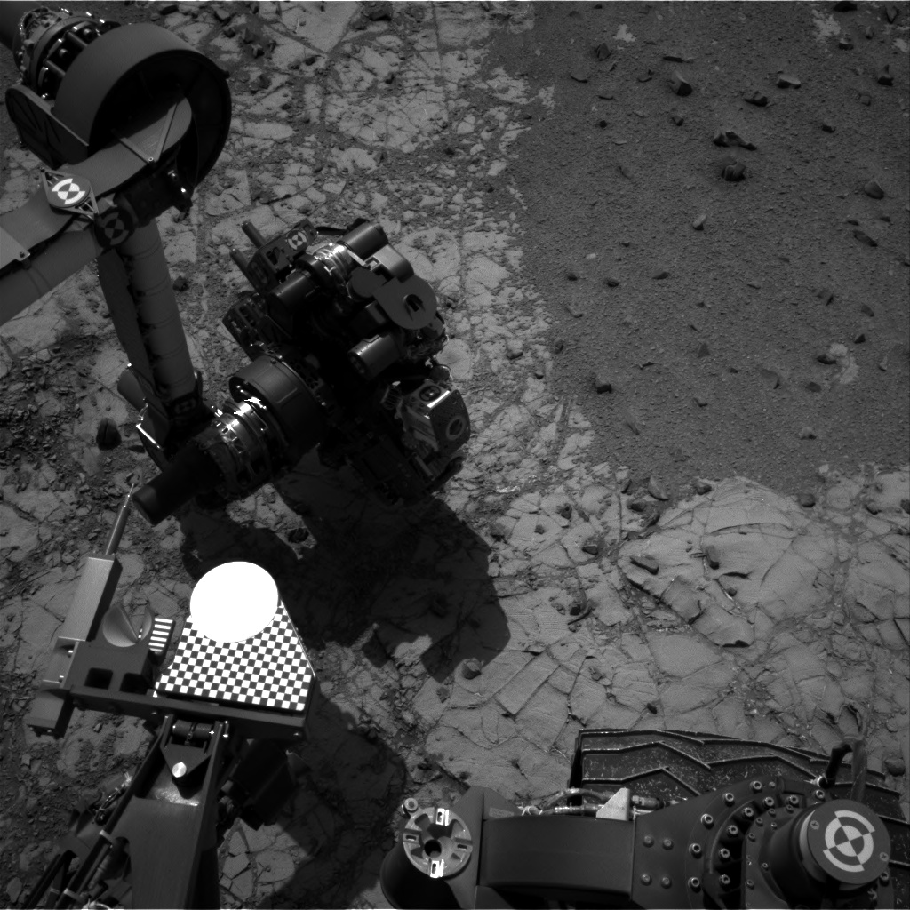 Nasa's Mars rover Curiosity acquired this image using its Right Navigation Camera on Sol 908, at drive 450, site number 45
