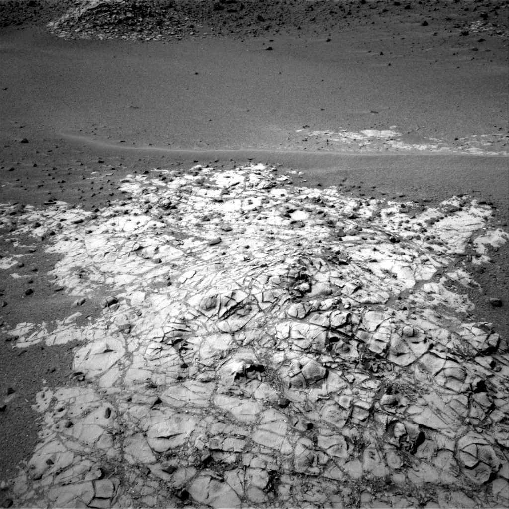 Nasa's Mars rover Curiosity acquired this image using its Right Navigation Camera on Sol 915, at drive 450, site number 45