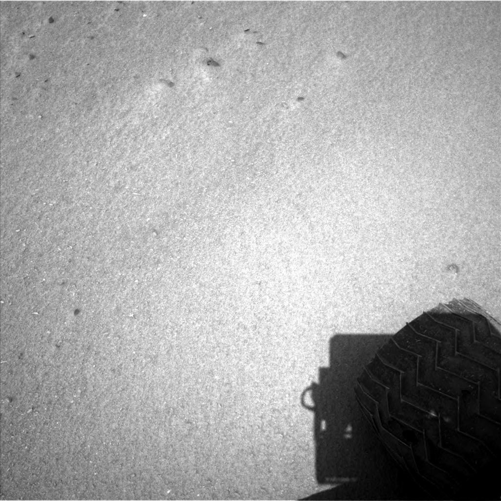 Nasa's Mars rover Curiosity acquired this image using its Left Navigation Camera on Sol 923, at drive 558, site number 45