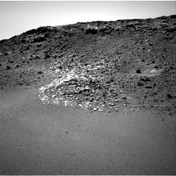Nasa's Mars rover Curiosity acquired this image using its Right Navigation Camera on Sol 923, at drive 516, site number 45