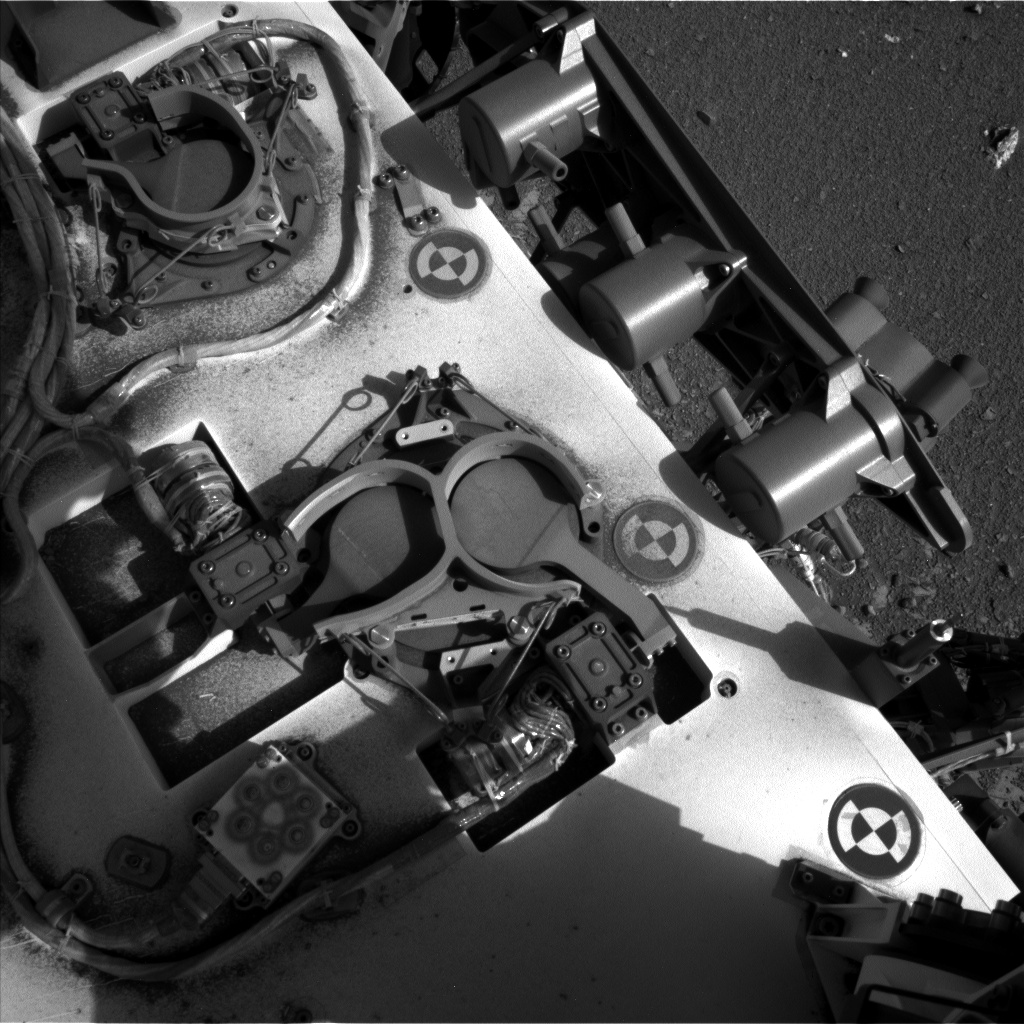 Nasa's Mars rover Curiosity acquired this image using its Left Navigation Camera on Sol 928, at drive 852, site number 45