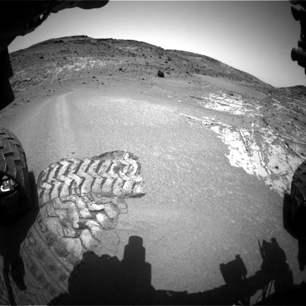 Nasa's Mars rover Curiosity acquired this image using its Front Hazard Avoidance Camera (Front Hazcam) on Sol 940, at drive 960, site number 45