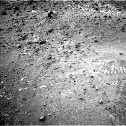 Nasa's Mars rover Curiosity acquired this image using its Left Navigation Camera on Sol 940, at drive 894, site number 45