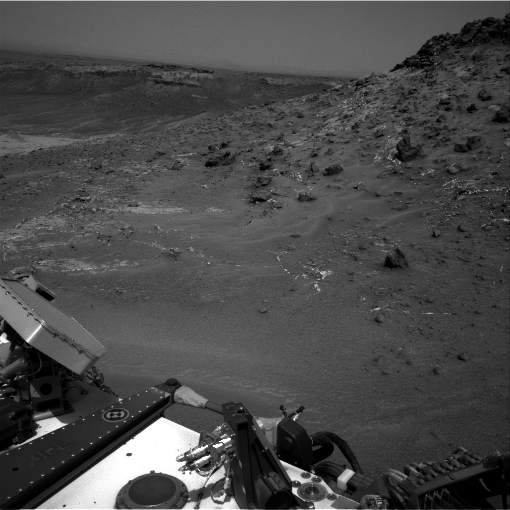 Nasa's Mars rover Curiosity acquired this image using its Right Navigation Camera on Sol 940, at drive 996, site number 45