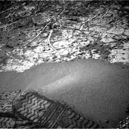 Nasa's Mars rover Curiosity acquired this image using its Right Navigation Camera on Sol 949, at drive 1138, site number 45