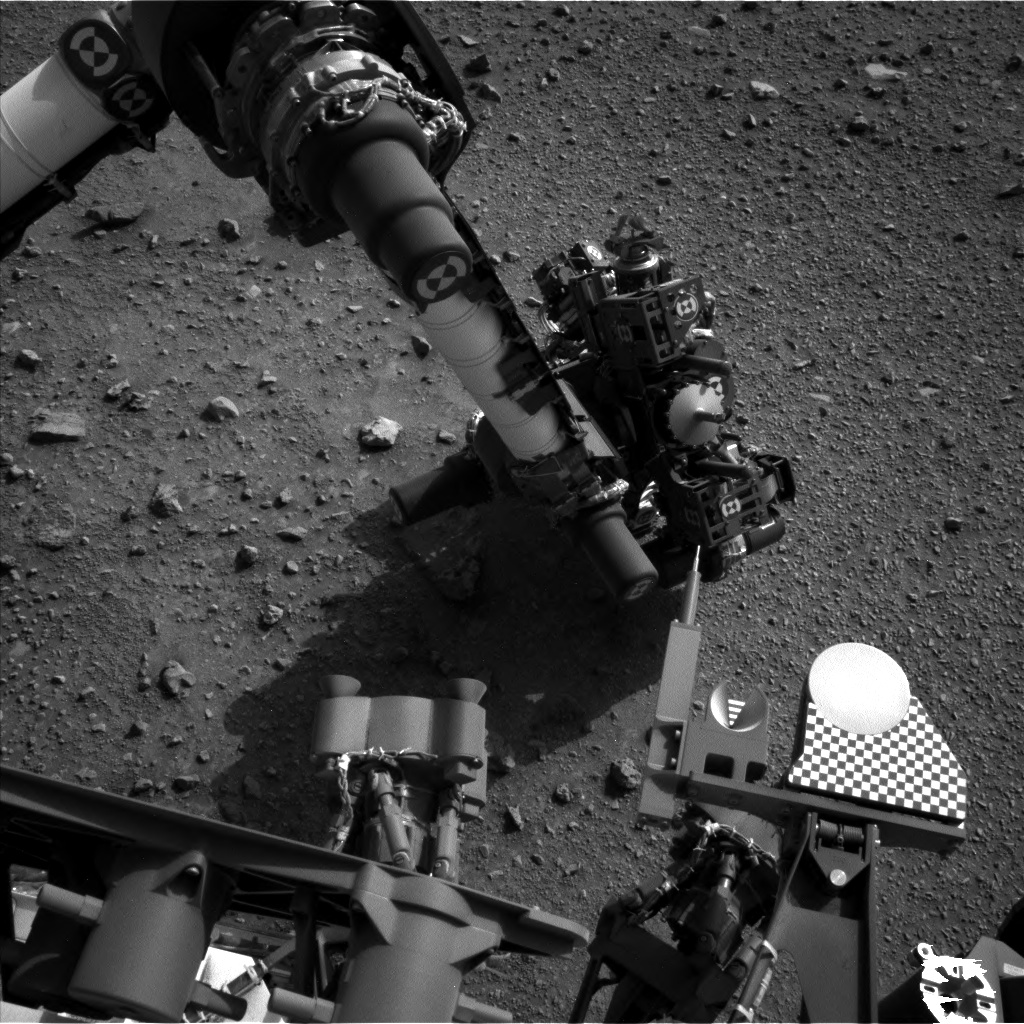 Nasa's Mars rover Curiosity acquired this image using its Left Navigation Camera on Sol 955, at drive 0, site number 46