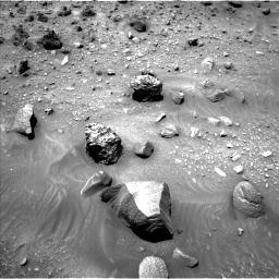 Nasa's Mars rover Curiosity acquired this image using its Left Navigation Camera on Sol 957, at drive 670, site number 46