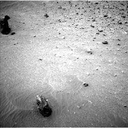 Nasa's Mars rover Curiosity acquired this image using its Left Navigation Camera on Sol 957, at drive 724, site number 46
