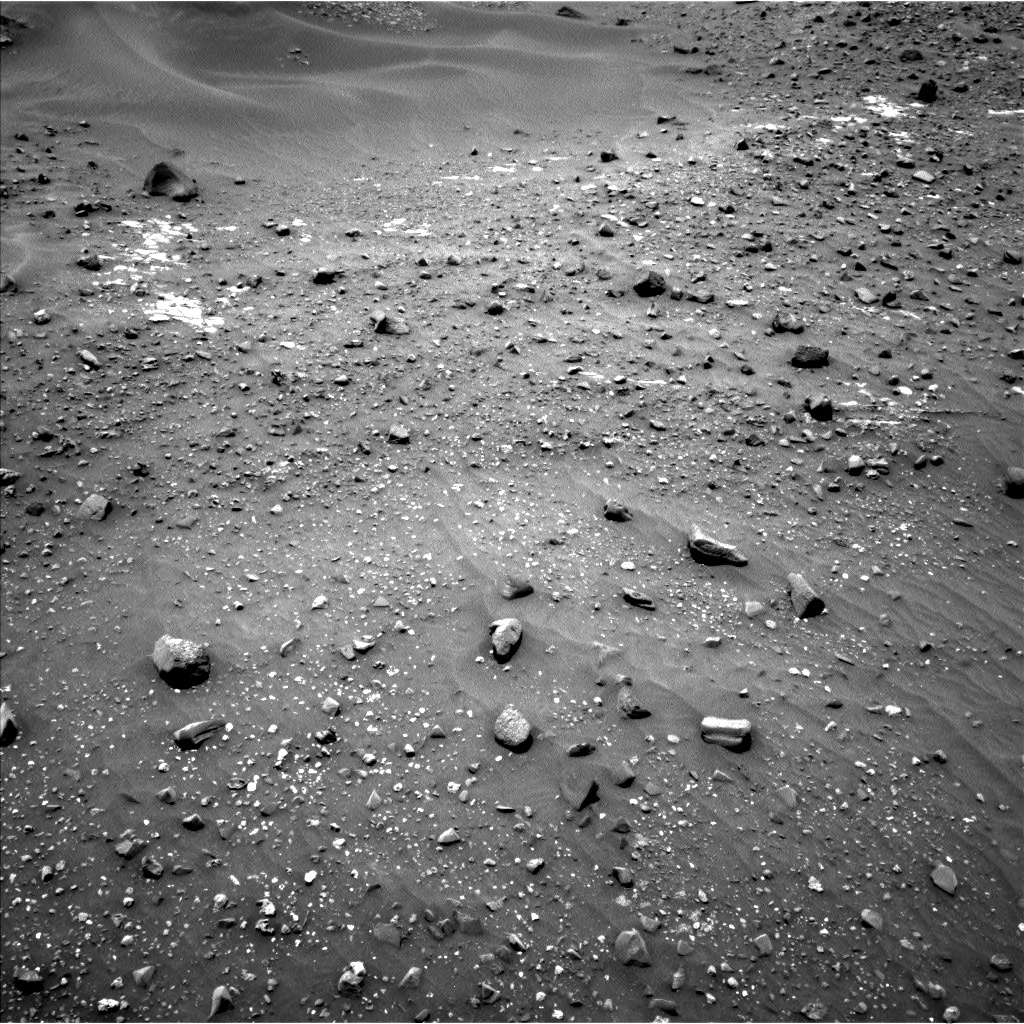 Nasa's Mars rover Curiosity acquired this image using its Left Navigation Camera on Sol 967, at drive 480, site number 47