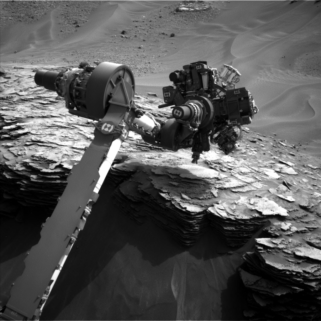 Nasa's Mars rover Curiosity acquired this image using its Left Navigation Camera on Sol 975, at drive 598, site number 47