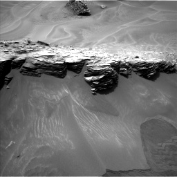 Nasa's Mars rover Curiosity acquired this image using its Left Navigation Camera on Sol 976, at drive 628, site number 47