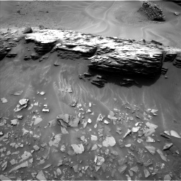 Nasa's Mars rover Curiosity acquired this image using its Left Navigation Camera on Sol 976, at drive 646, site number 47
