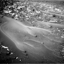 Nasa's Mars rover Curiosity acquired this image using its Left Navigation Camera on Sol 981, at drive 1212, site number 47