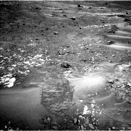 Nasa's Mars rover Curiosity acquired this image using its Left Navigation Camera on Sol 981, at drive 1248, site number 47