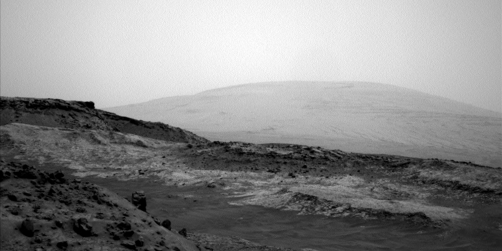Nasa's Mars rover Curiosity acquired this image using its Left Navigation Camera on Sol 981, at drive 1452, site number 47