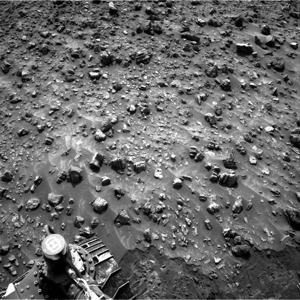 Nasa's Mars rover Curiosity acquired this image using its Right Navigation Camera on Sol 984, at drive 0, site number 48