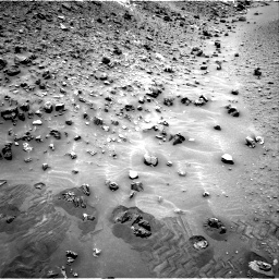 Nasa's Mars rover Curiosity acquired this image using its Right Navigation Camera on Sol 986, at drive 48, site number 48