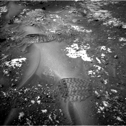 Nasa's Mars rover Curiosity acquired this image using its Left Navigation Camera on Sol 987, at drive 424, site number 48