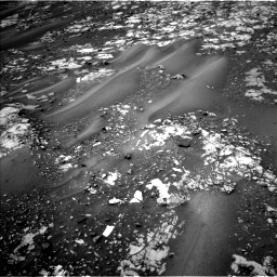 Nasa's Mars rover Curiosity acquired this image using its Left Navigation Camera on Sol 990, at drive 560, site number 48