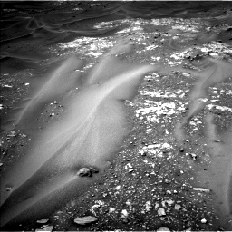 Nasa's Mars rover Curiosity acquired this image using its Left Navigation Camera on Sol 990, at drive 662, site number 48