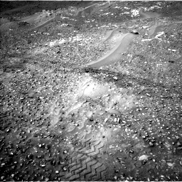 Nasa's Mars rover Curiosity acquired this image using its Left Navigation Camera on Sol 990, at drive 800, site number 48