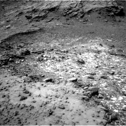 Nasa's Mars rover Curiosity acquired this image using its Left Navigation Camera on Sol 991, at drive 1134, site number 48