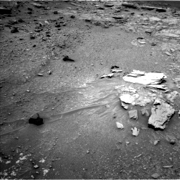 Nasa's Mars rover Curiosity acquired this image using its Left Navigation Camera on Sol 995, at drive 1386, site number 48