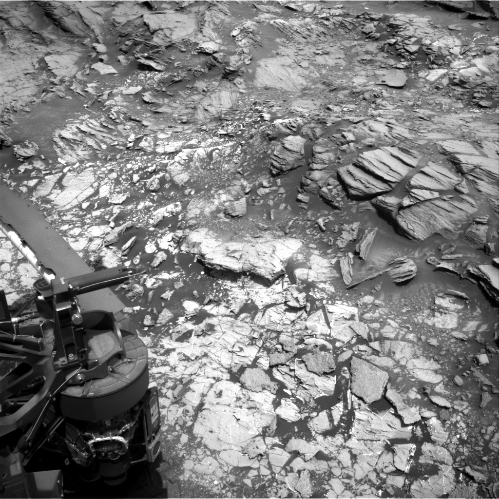 Nasa's Mars rover Curiosity acquired this image using its Right Navigation Camera on Sol 1000, at drive 1570, site number 48