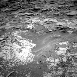 Nasa's Mars rover Curiosity acquired this image using its Left Navigation Camera on Sol 1035, at drive 1624, site number 48