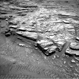 Nasa's Mars rover Curiosity acquired this image using its Left Navigation Camera on Sol 1035, at drive 1768, site number 48