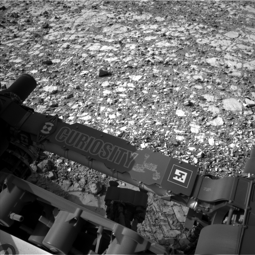 Nasa's Mars rover Curiosity acquired this image using its Left Navigation Camera on Sol 1039, at drive 1970, site number 48