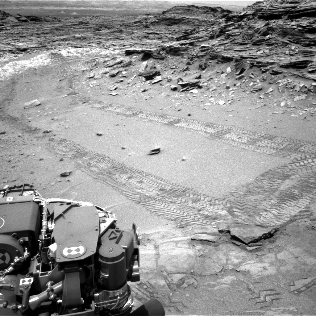 Nasa's Mars rover Curiosity acquired this image using its Left Navigation Camera on Sol 1042, at drive 2118, site number 48