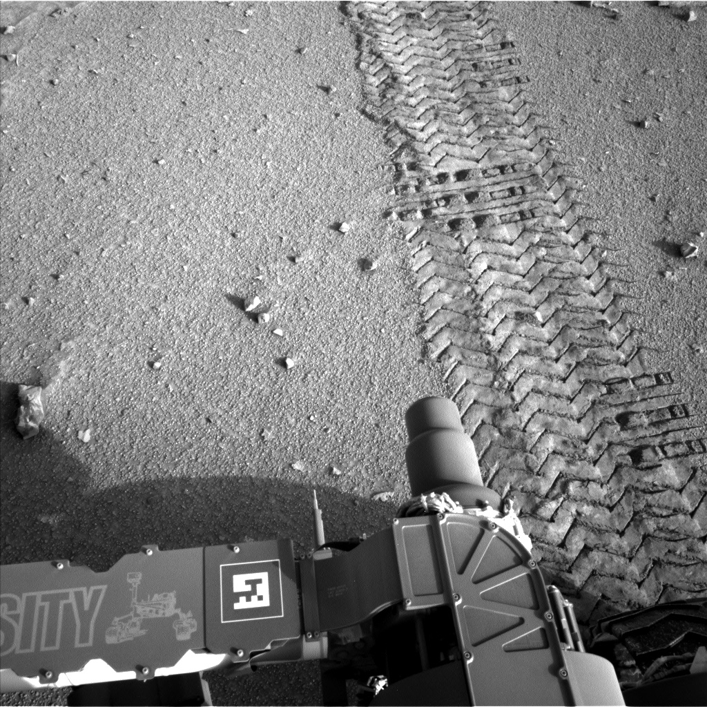 Nasa's Mars rover Curiosity acquired this image using its Left Navigation Camera on Sol 1044, at drive 2200, site number 48