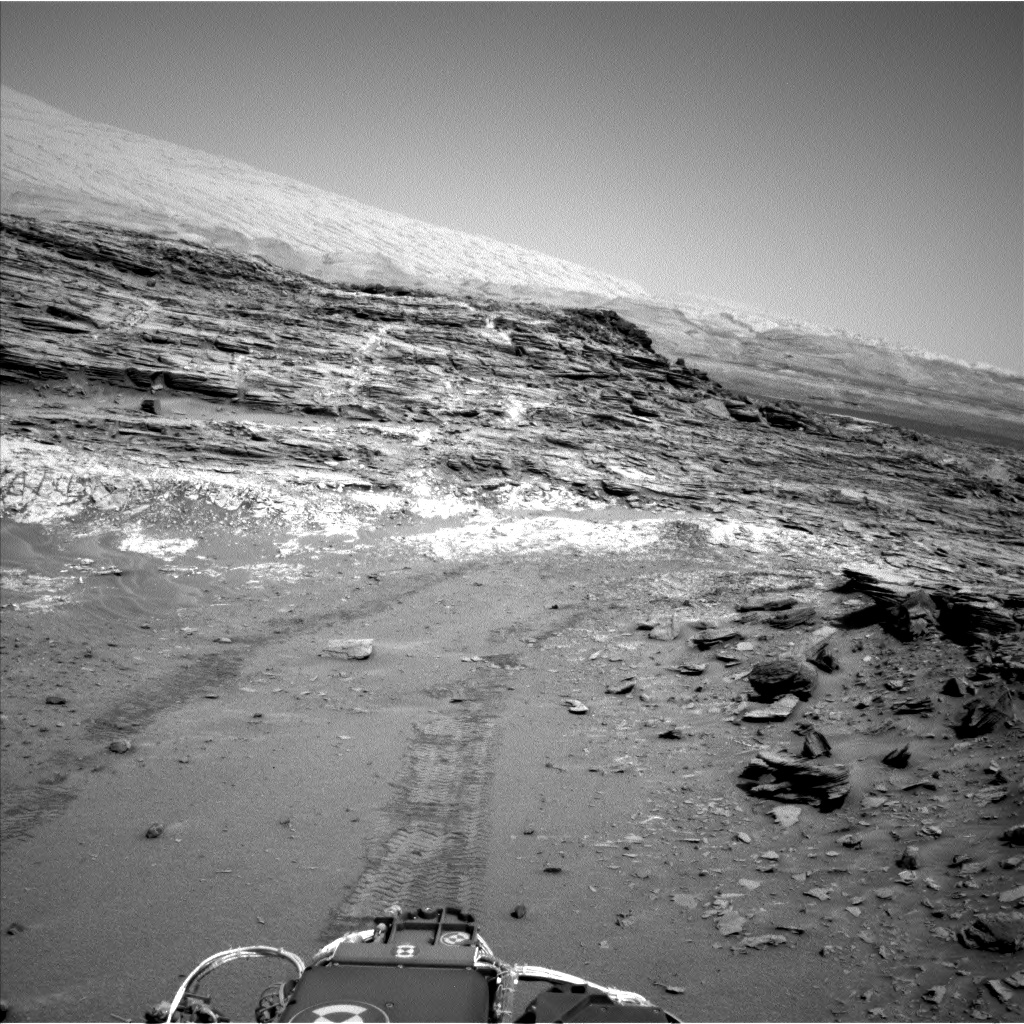 Nasa's Mars rover Curiosity acquired this image using its Left Navigation Camera on Sol 1066, at drive 2794, site number 48