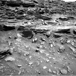 Nasa's Mars rover Curiosity acquired this image using its Left Navigation Camera on Sol 1067, at drive 2842, site number 48