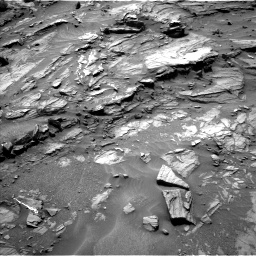 Nasa's Mars rover Curiosity acquired this image using its Left Navigation Camera on Sol 1072, at drive 258, site number 49