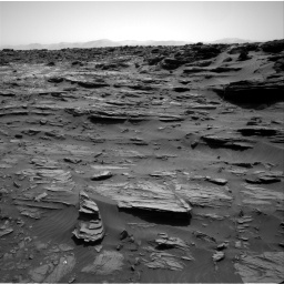 Nasa's Mars rover Curiosity acquired this image using its Right Navigation Camera on Sol 1072, at drive 204, site number 49