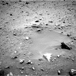 Nasa's Mars rover Curiosity acquired this image using its Left Navigation Camera on Sol 1073, at drive 456, site number 49