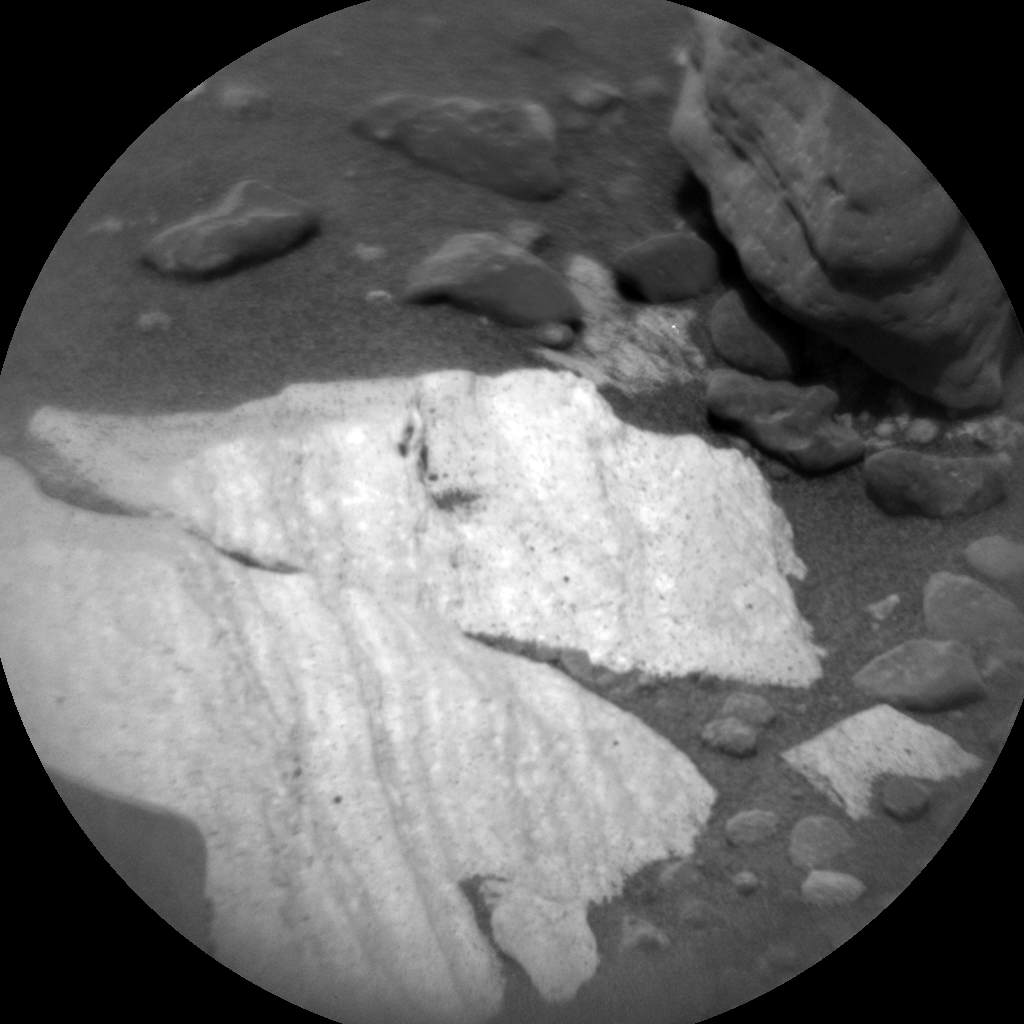 Nasa's Mars rover Curiosity acquired this image using its Chemistry & Camera (ChemCam) on Sol 1077, at drive 814, site number 49