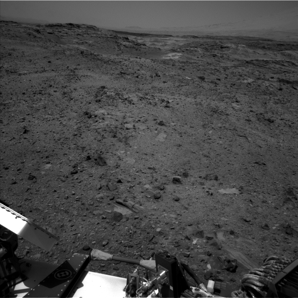 Nasa's Mars rover Curiosity acquired this image using its Left Navigation Camera on Sol 1078, at drive 1018, site number 49