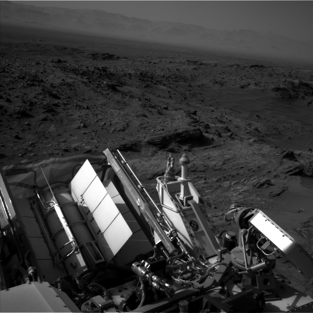 Nasa's Mars rover Curiosity acquired this image using its Left Navigation Camera on Sol 1083, at drive 1420, site number 49